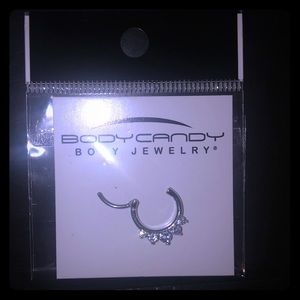 Septum ring clicker